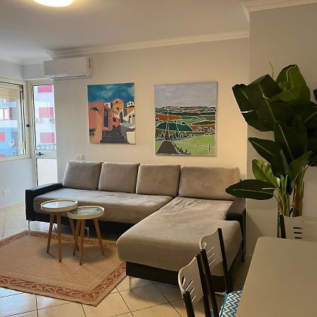 Lungomare Rei'S Apartment Durres Exterior photo