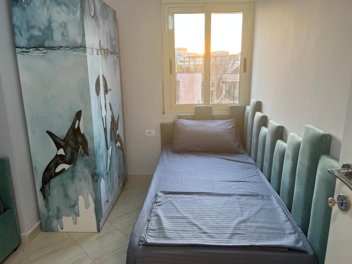Lungomare Rei'S Apartment Durres Exterior photo